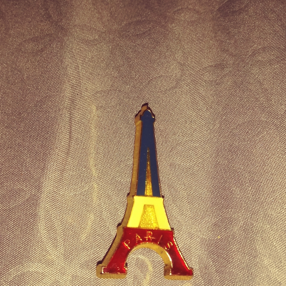 Brooch
